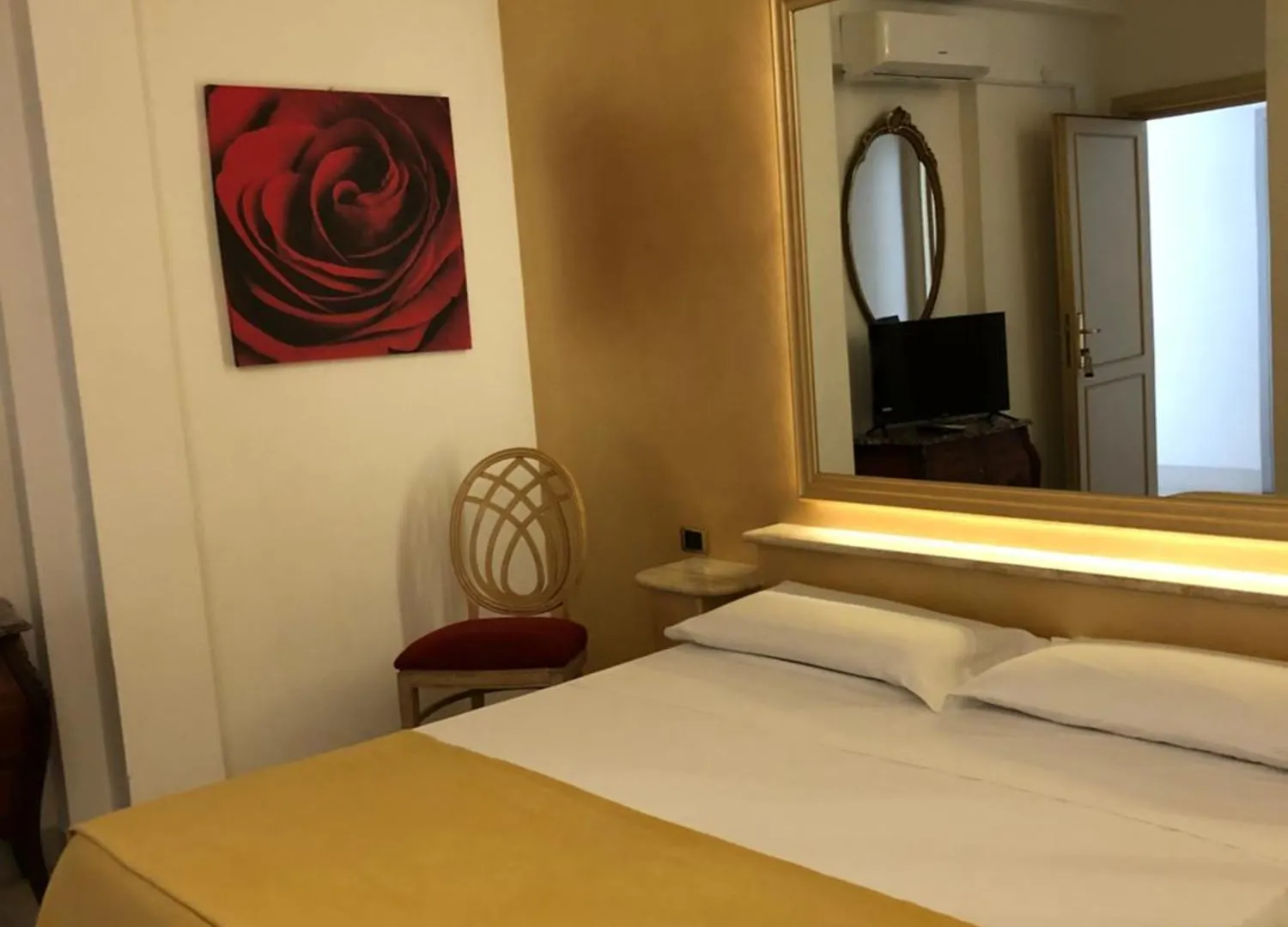 Hotel Quadrifoglio Roma Eur 3*, Rome