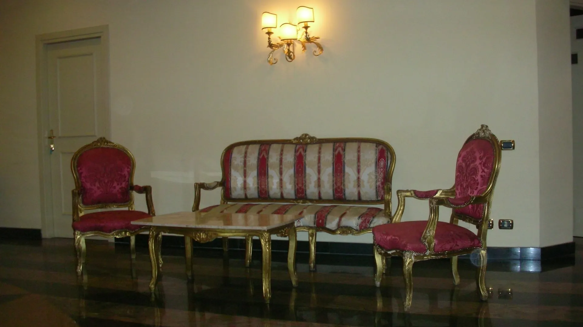Hotel Quadrifoglio Roma Eur