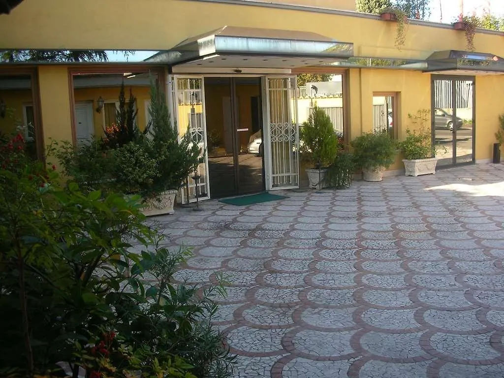Hotel Quadrifoglio Roma Eur
