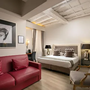 4* Hotel Condotti Palace