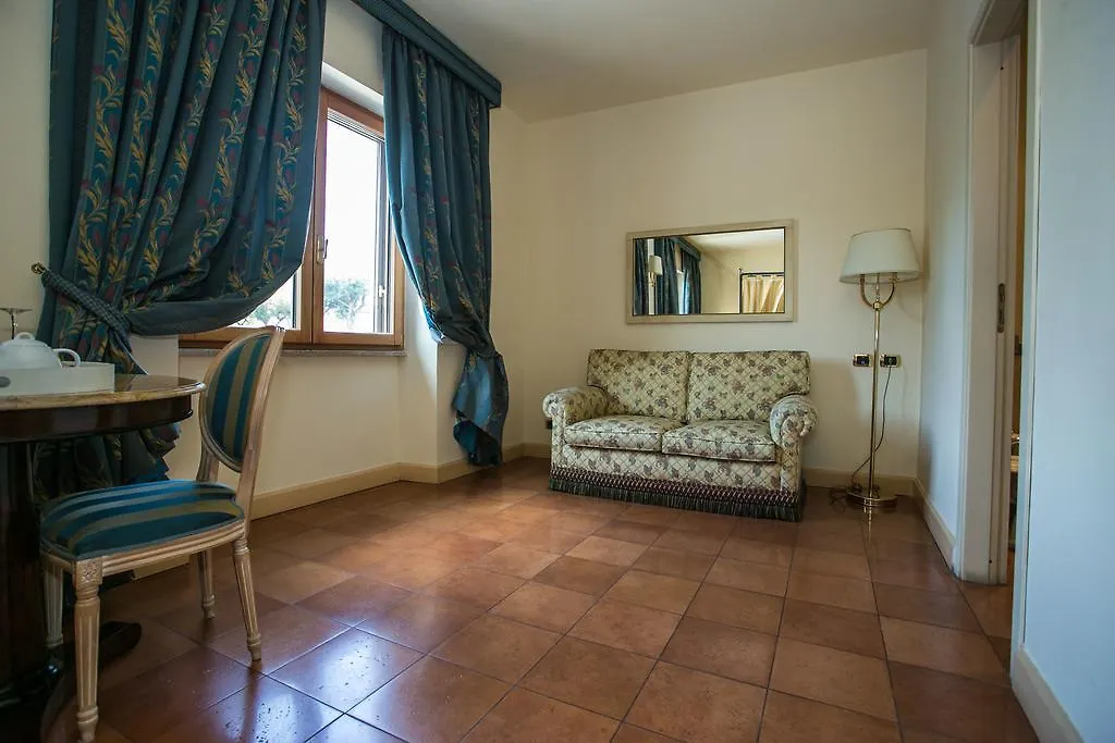 Hotel Quadrifoglio Roma Eur